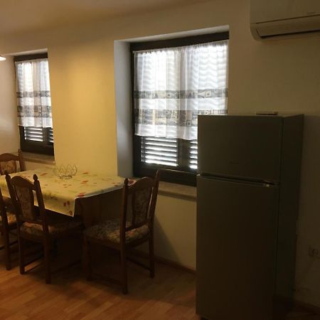 Ara-Aradi Apartment Baška Екстериор снимка